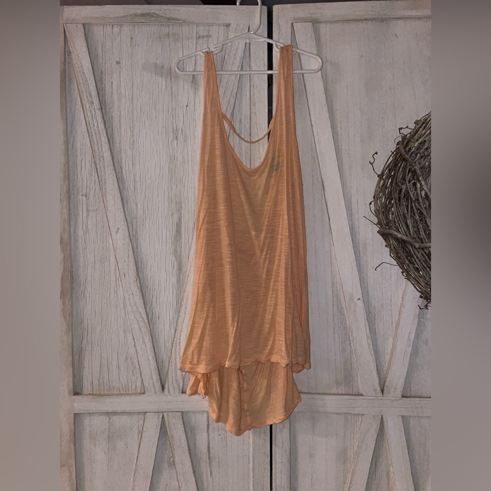 American Eagle Outfitters Peach Tank Top